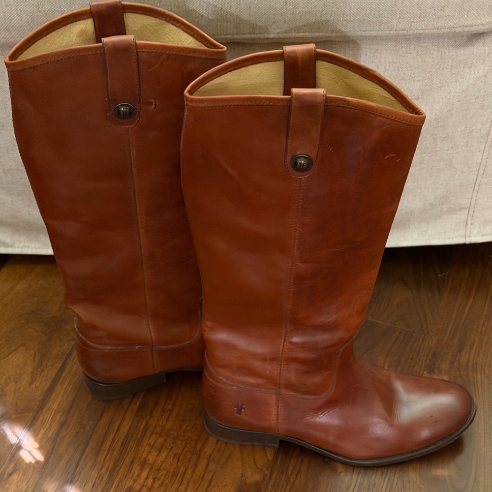 Frye Women's Heeled Boots in Rich Brown